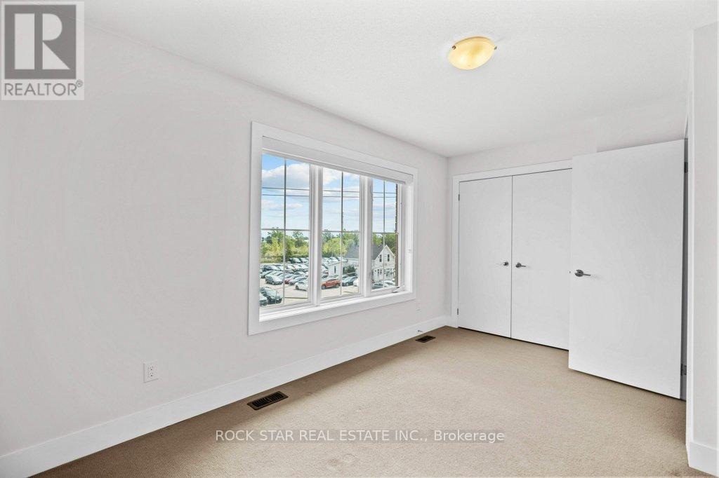 28 - 1401 Plains Road E, Burlington, Ontario  L7R 0C2 - Photo 20 - W12448955
