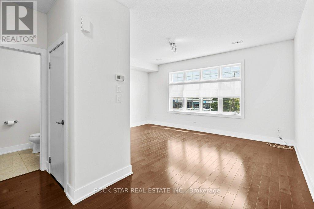 28 - 1401 Plains Road E, Burlington, Ontario  L7R 0C2 - Photo 3 - W12448955