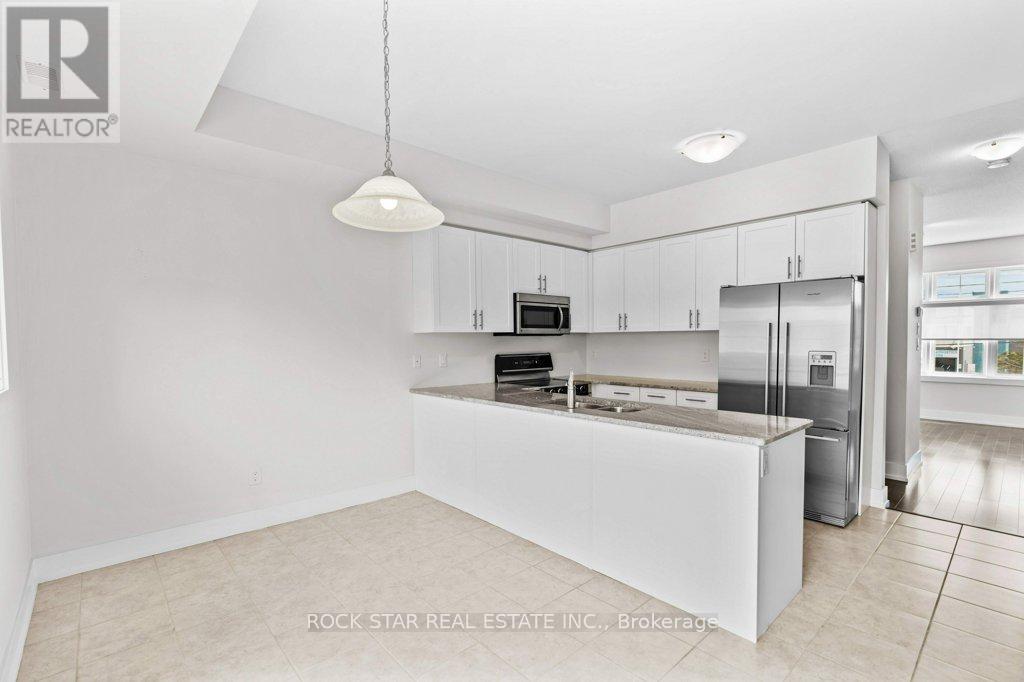 28 - 1401 Plains Road E, Burlington, Ontario  L7R 0C2 - Photo 8 - W12448955