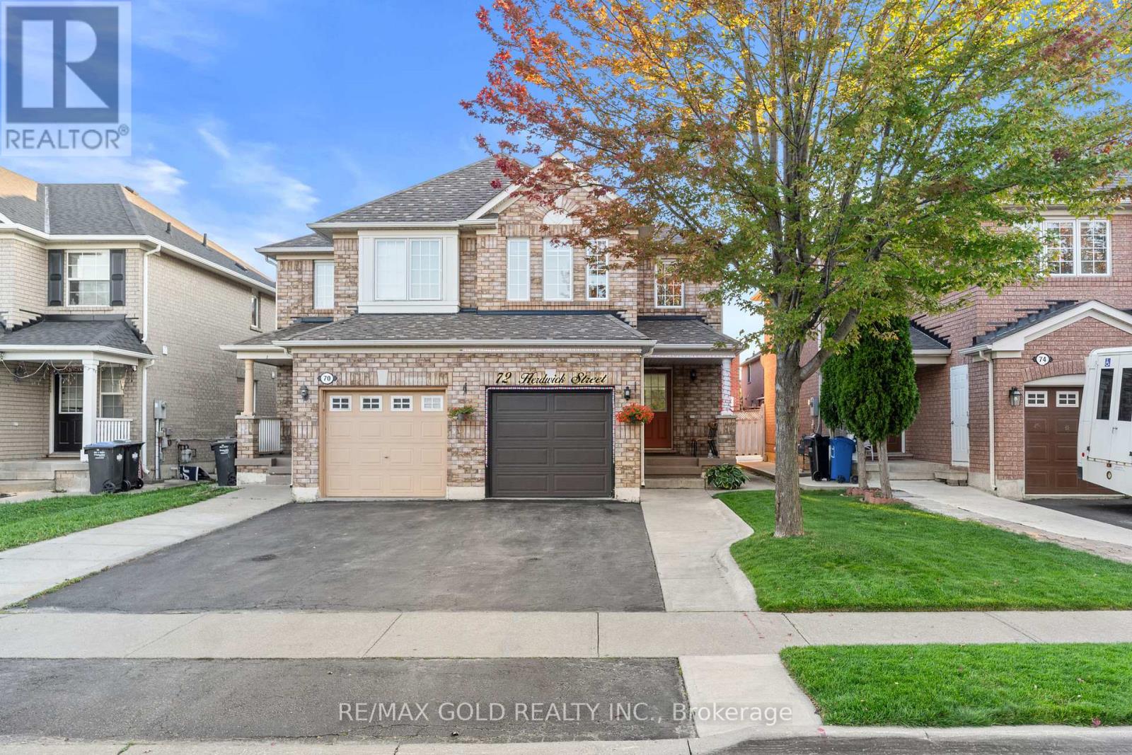 72 Herdwick Street, Brampton (Gore Industrial North), Ontario  L6S 6M1 - Photo 1 - W12448967