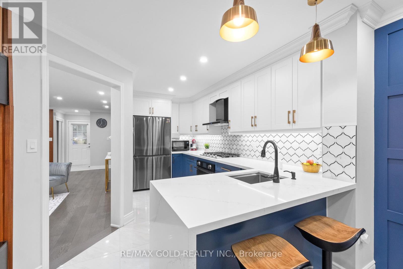 72 Herdwick Street, Brampton (Gore Industrial North), Ontario  L6S 6M1 - Photo 16 - W12448967