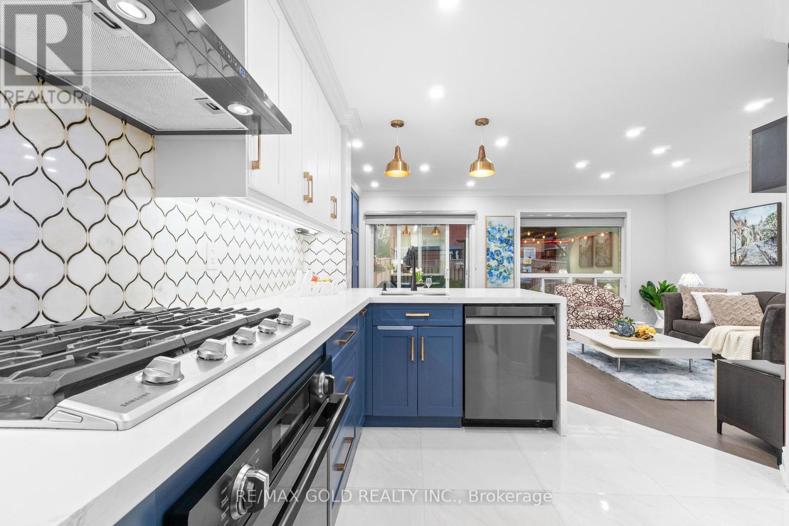 72 Herdwick Street, Brampton (Gore Industrial North), Ontario  L6S 6M1 - Photo 18 - W12448967