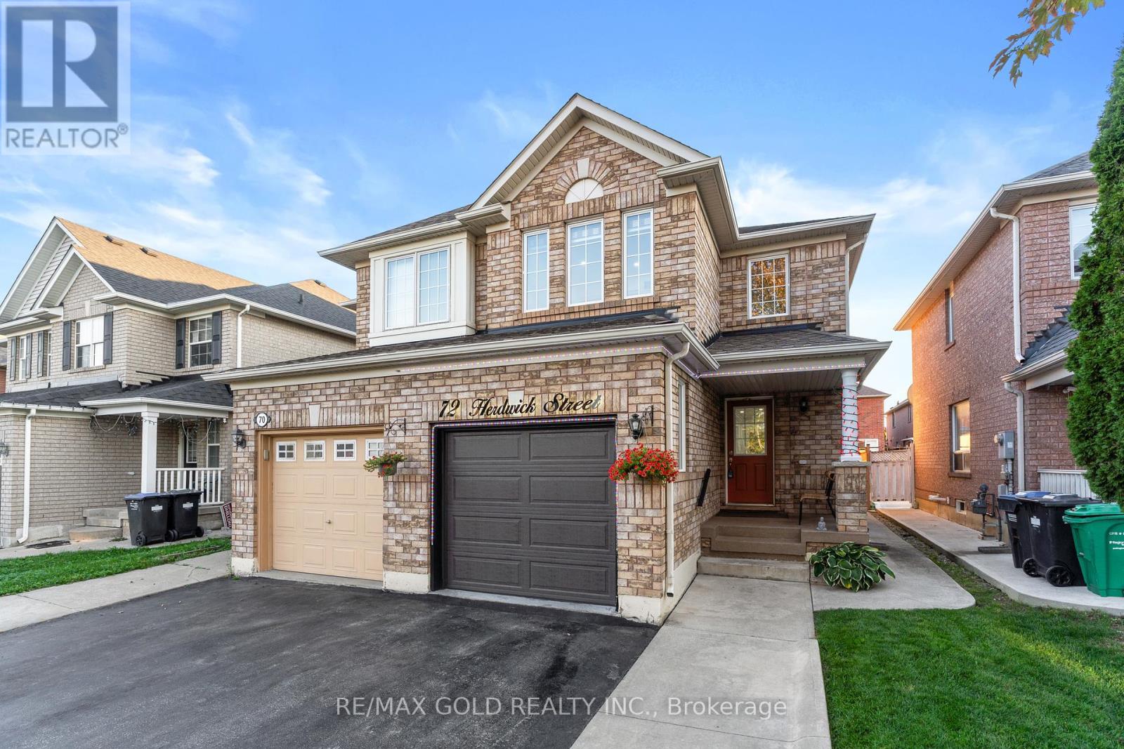 72 Herdwick Street, Brampton (Gore Industrial North), Ontario  L6S 6M1 - Photo 2 - W12448967