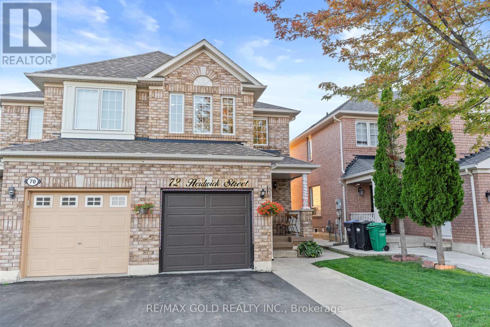 72 Herdwick Street, Brampton (Gore Industrial North), Ontario  L6S 6M1 - Photo 3 - W12448967