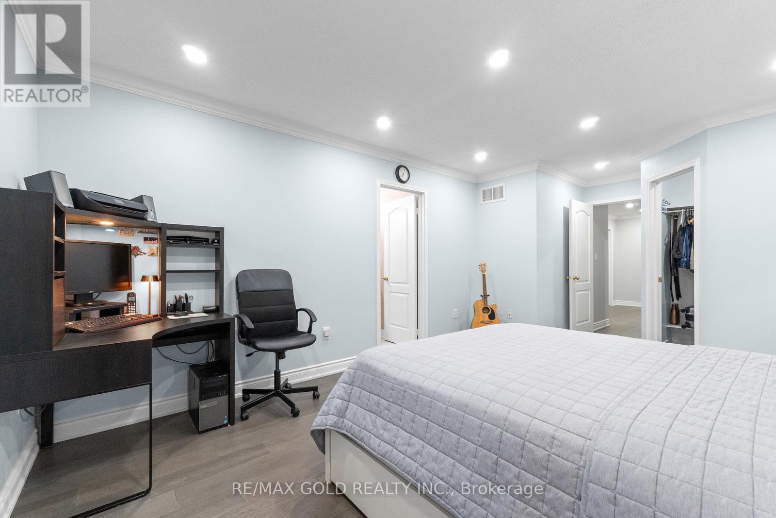 72 Herdwick Street, Brampton (Gore Industrial North), Ontario  L6S 6M1 - Photo 32 - W12448967