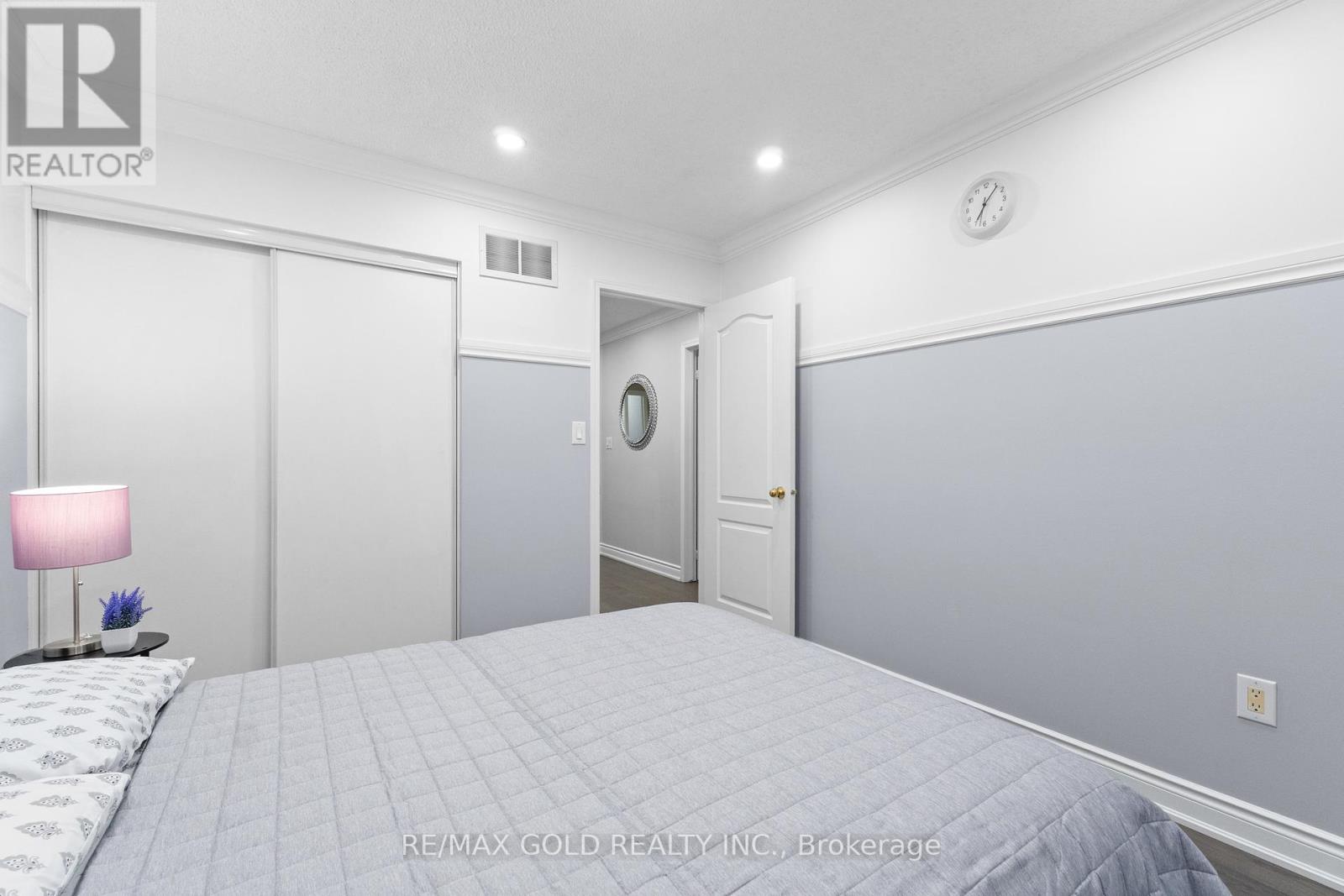 72 Herdwick Street, Brampton (Gore Industrial North), Ontario  L6S 6M1 - Photo 38 - W12448967
