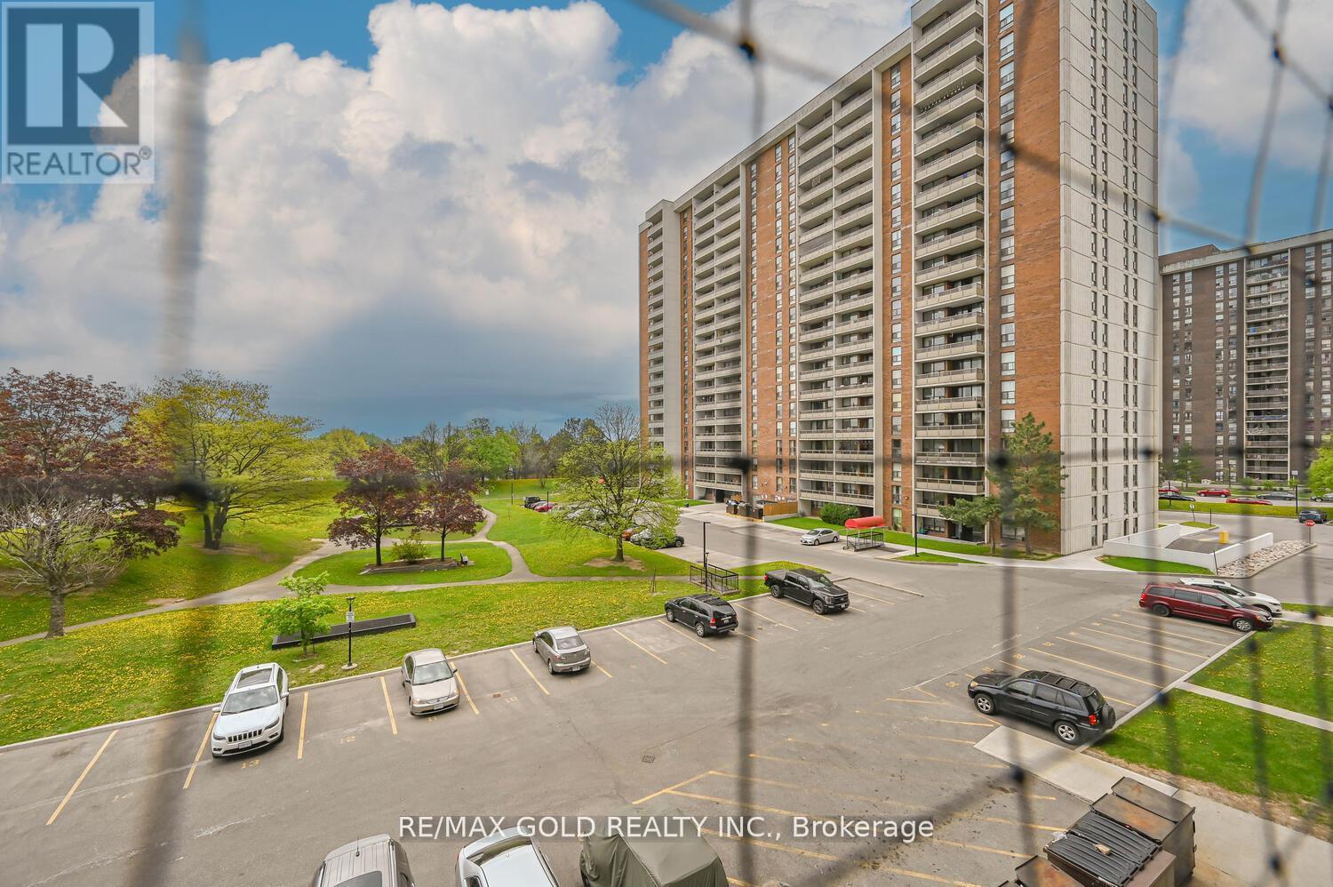 403 - 21 Knightsbridge Road, Brampton (Queen Street Corridor), Ontario  L6T 3Y1 - Photo 23 - W12448987