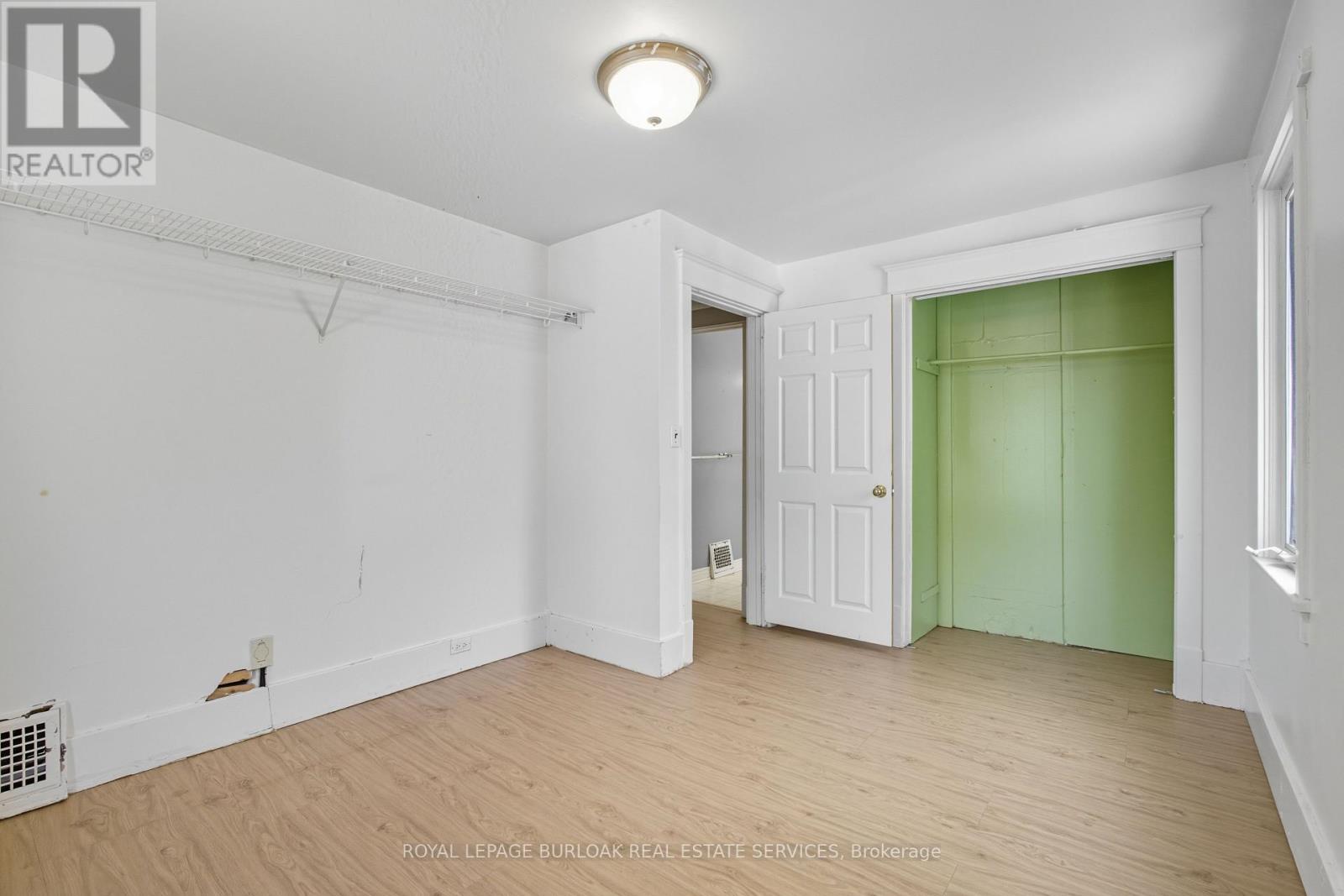 466 Nelson Avenue, Burlington (Brant), Ontario  L7S 1N5 - Photo 15 - W12448999