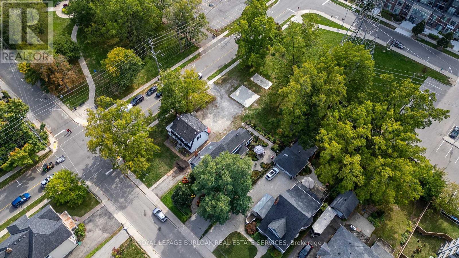 466 Nelson Avenue, Burlington (Brant), Ontario  L7S 1N5 - Photo 25 - W12448999