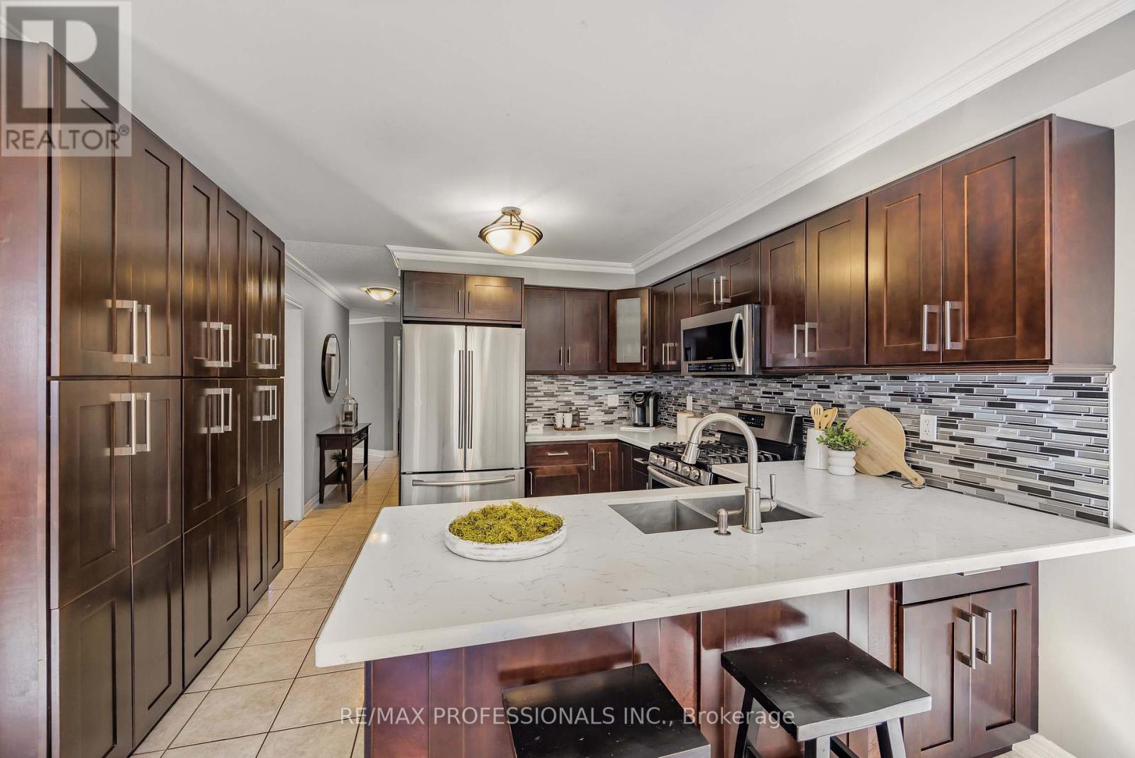 5398 Anvil Lane, Mississauga (Hurontario), Ontario  L5R 3Y8 - Photo 14 - W12449003