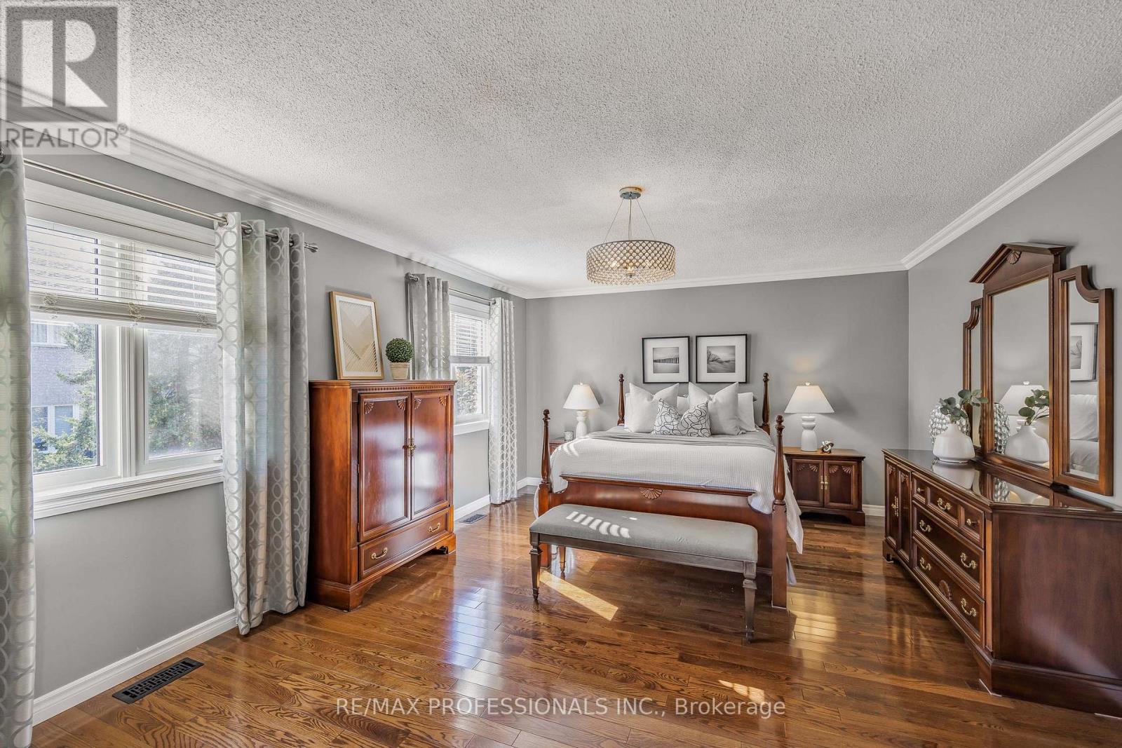 5398 Anvil Lane, Mississauga (Hurontario), Ontario  L5R 3Y8 - Photo 17 - W12449003