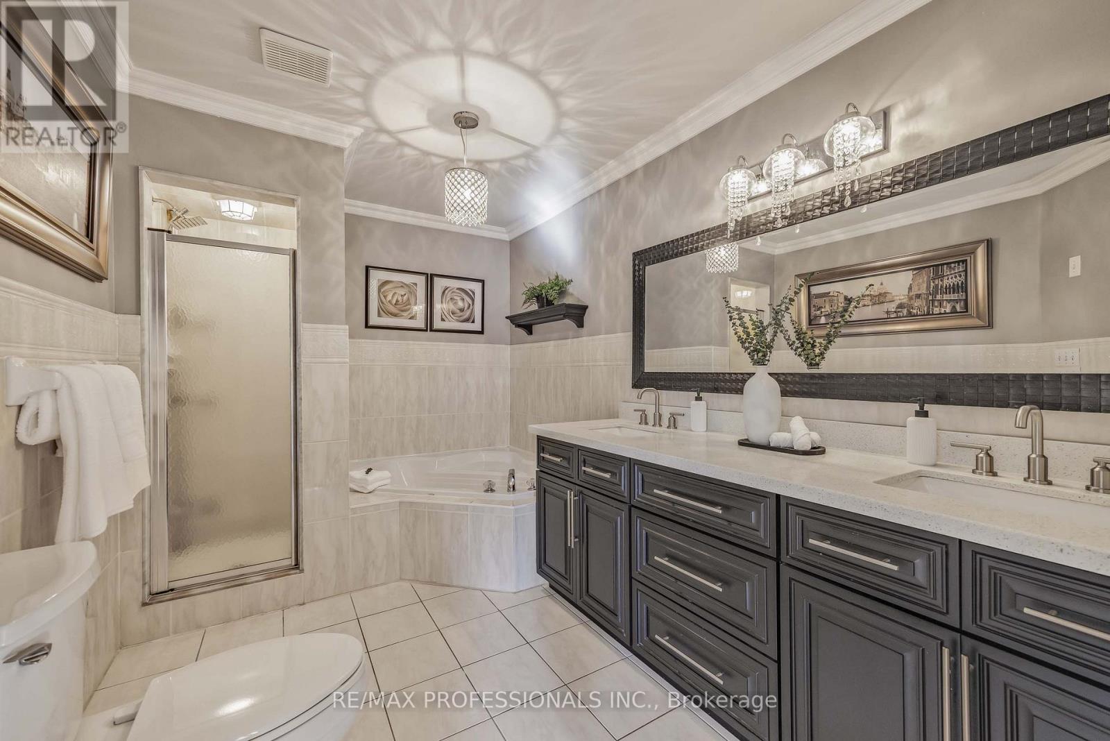 5398 Anvil Lane, Mississauga (Hurontario), Ontario  L5R 3Y8 - Photo 22 - W12449003