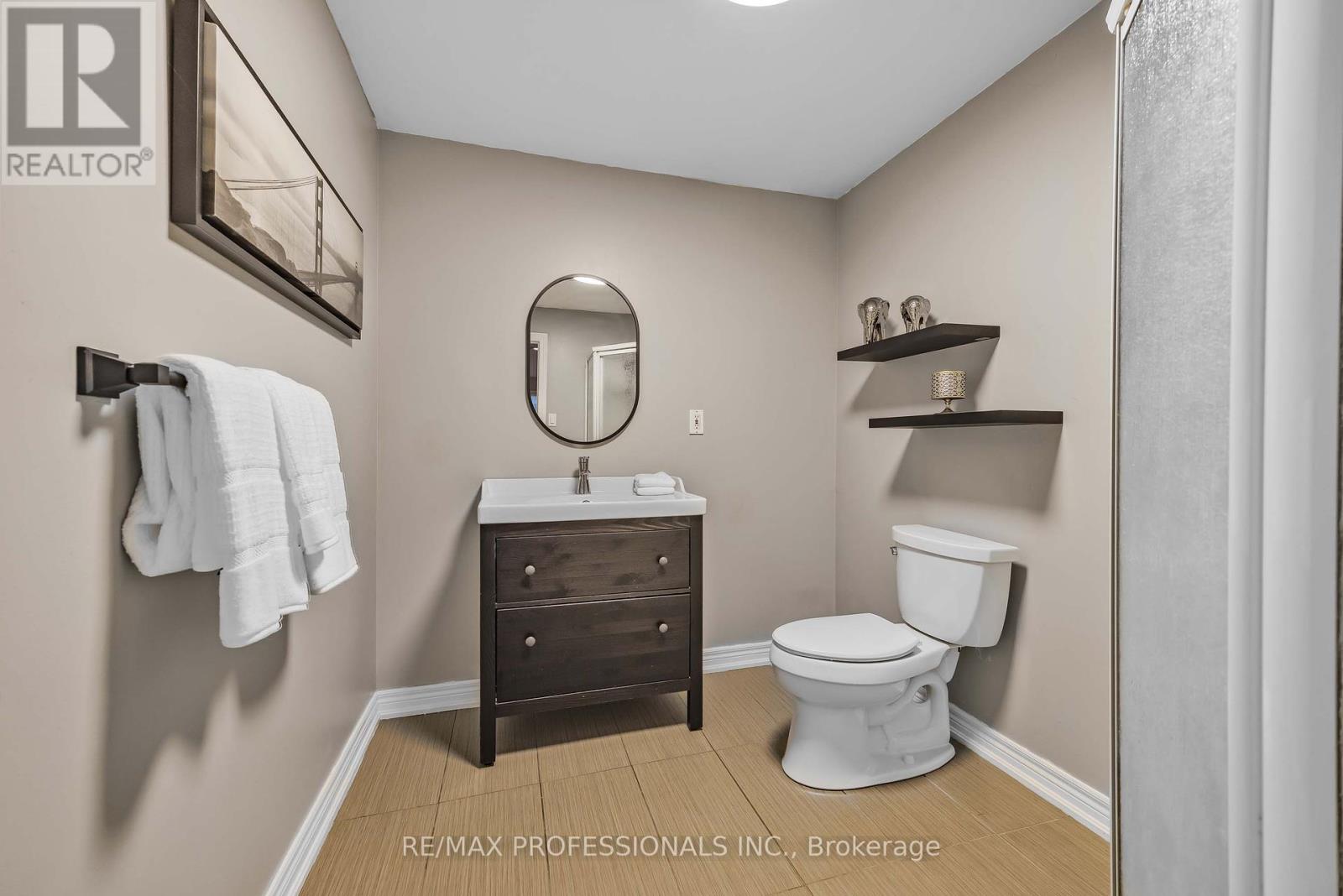 5398 Anvil Lane, Mississauga (Hurontario), Ontario  L5R 3Y8 - Photo 28 - W12449003