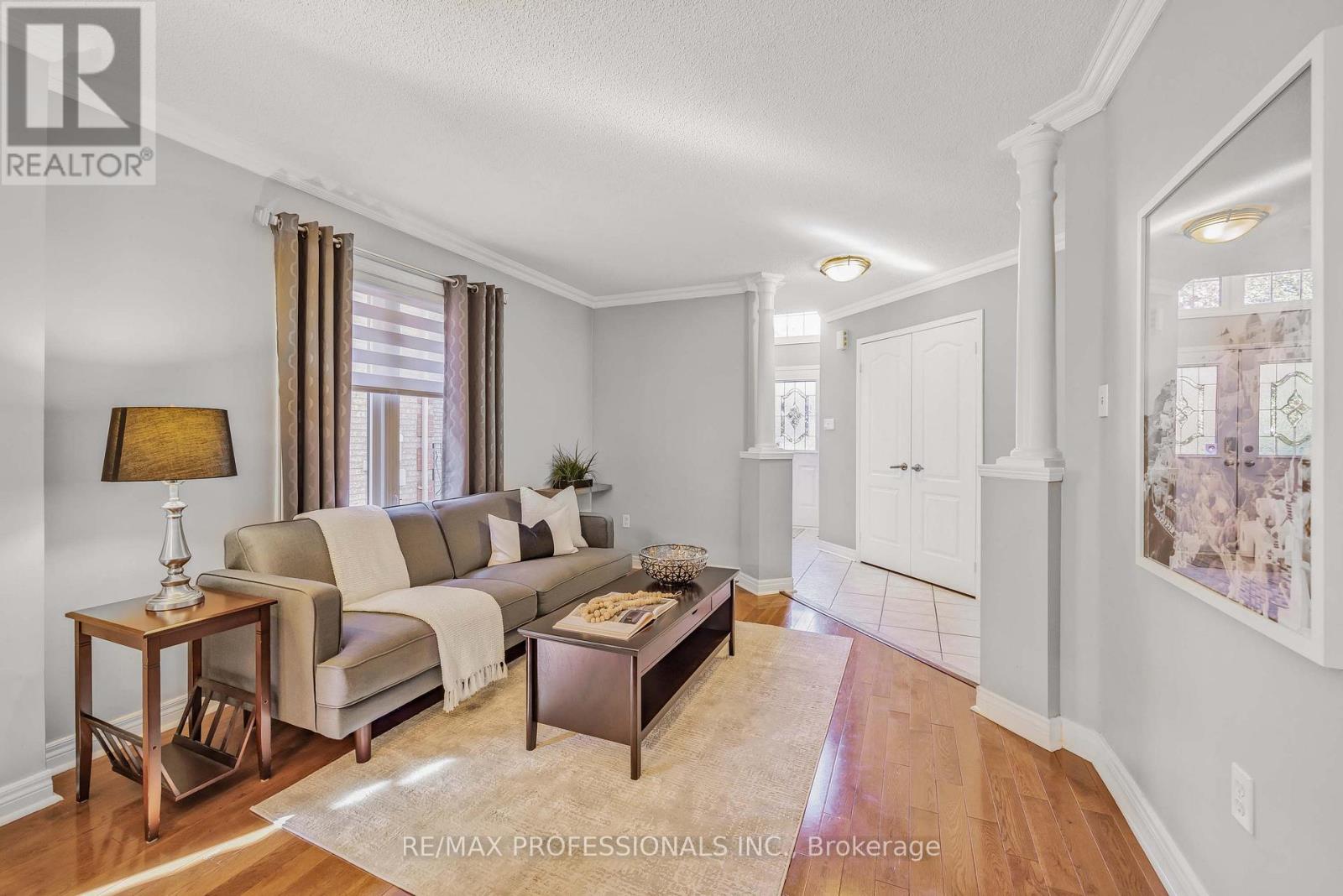 5398 Anvil Lane, Mississauga (Hurontario), Ontario  L5R 3Y8 - Photo 8 - W12449003