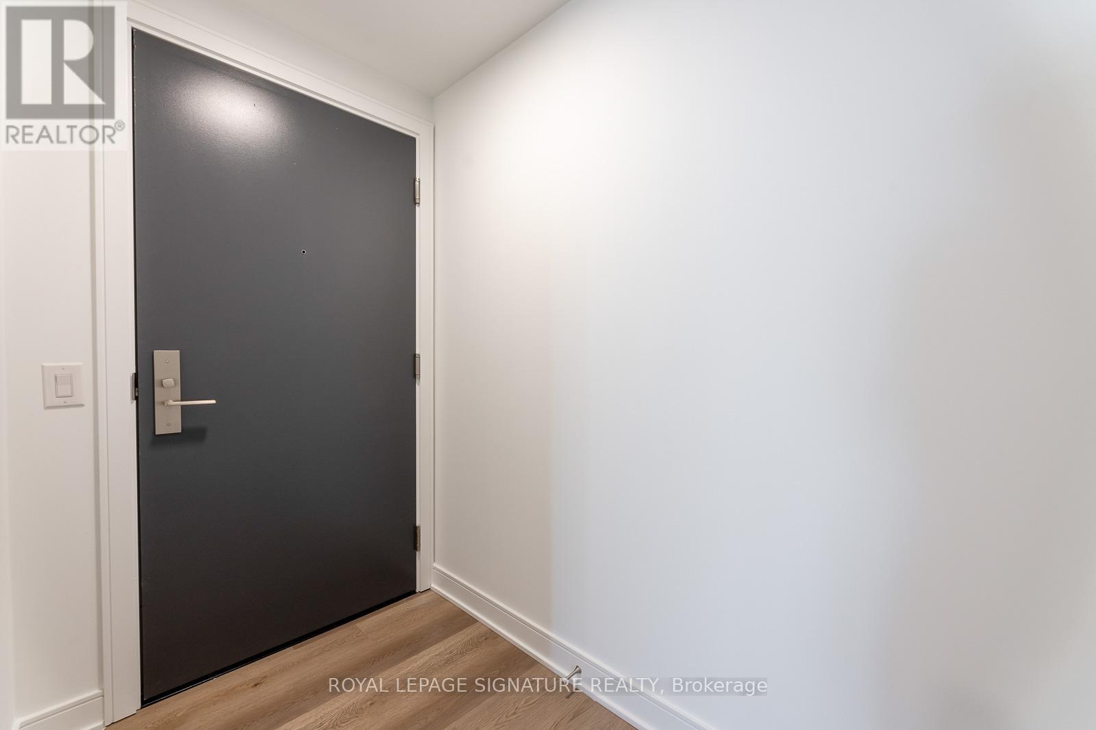 1204 - 86 Dundas Street E, Mississauga (Cooksville), Ontario  L5A 1W4 - Photo 1 - W12449006