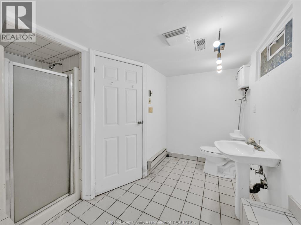 762 Victoria Avenue, Windsor, Ontario  N9A 4N2 - Photo 36 - 25025496