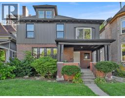 762 VICTORIA AVENUE, Windsor, Ontario