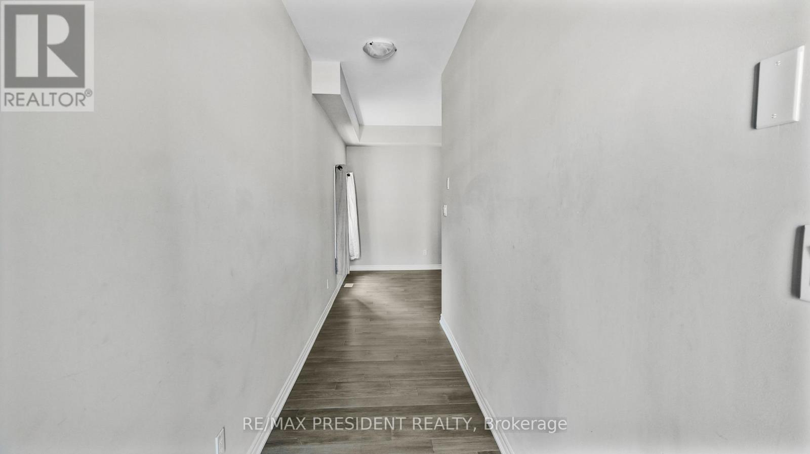 28 Mclaughlin Street, Welland (Lincoln/crowland), Ontario  L3B 0J8 - Photo 11 - X12449009