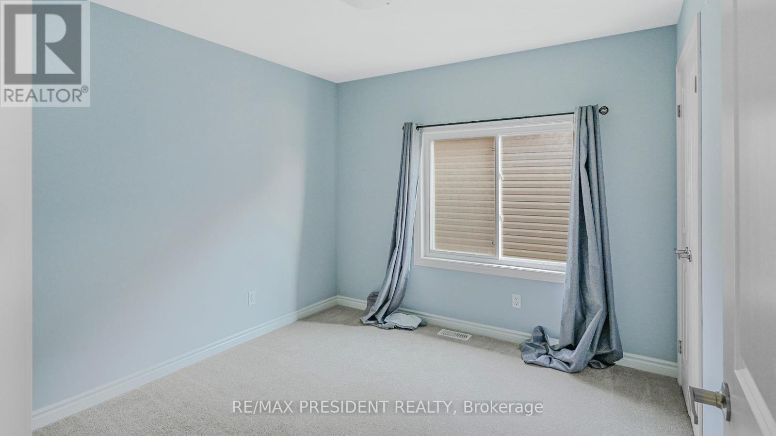 28 Mclaughlin Street, Welland (Lincoln/crowland), Ontario  L3B 0J8 - Photo 21 - X12449009