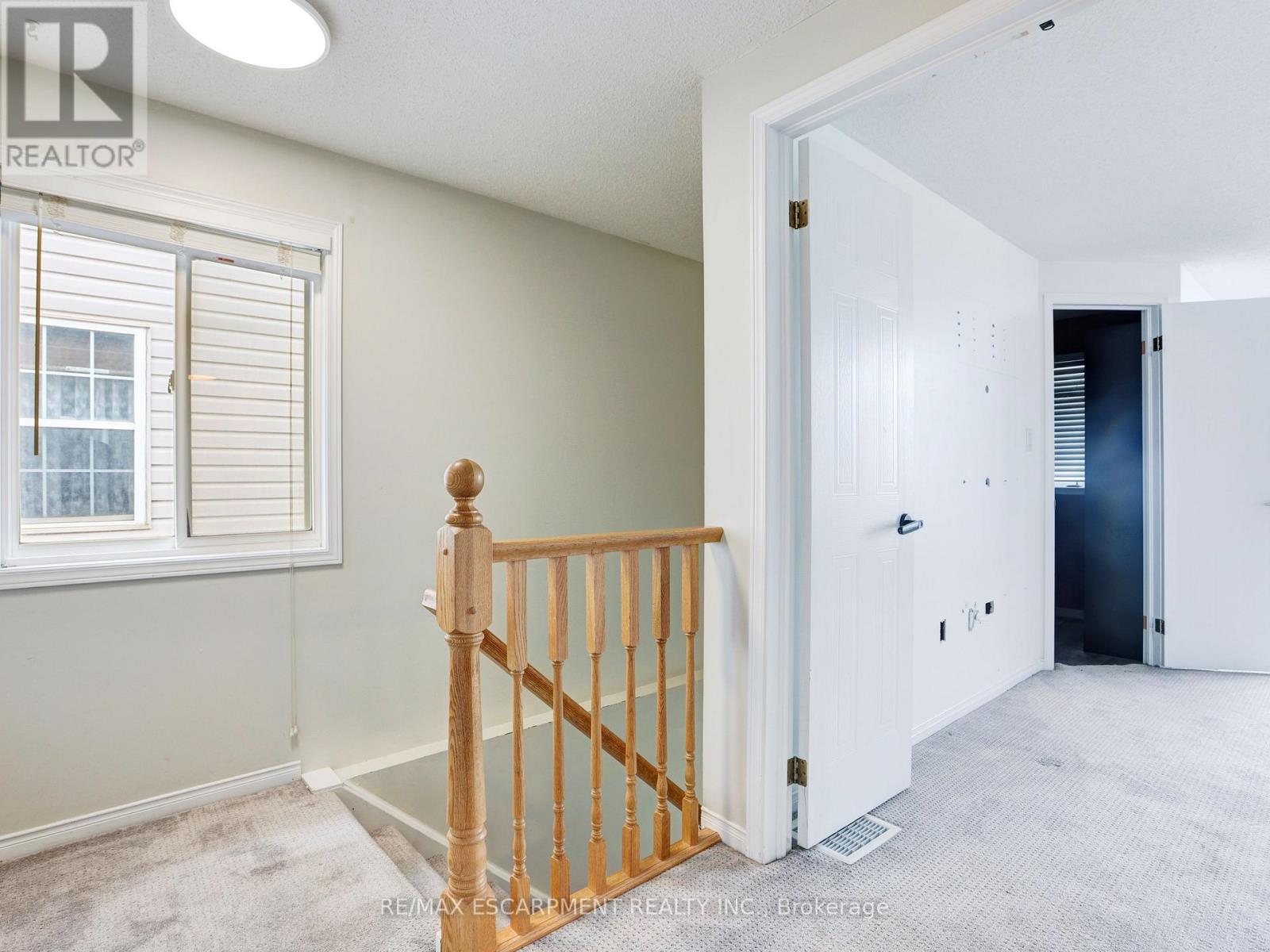 14 Chateau Crescent, Cambridge, Ontario  N3H 5S2 - Photo 20 - X12449017