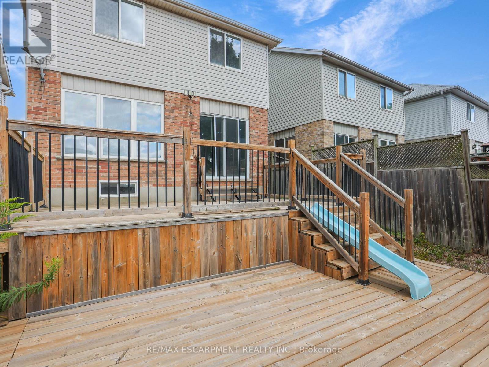 14 Chateau Crescent, Cambridge, Ontario  N3H 5S2 - Photo 50 - X12449017
