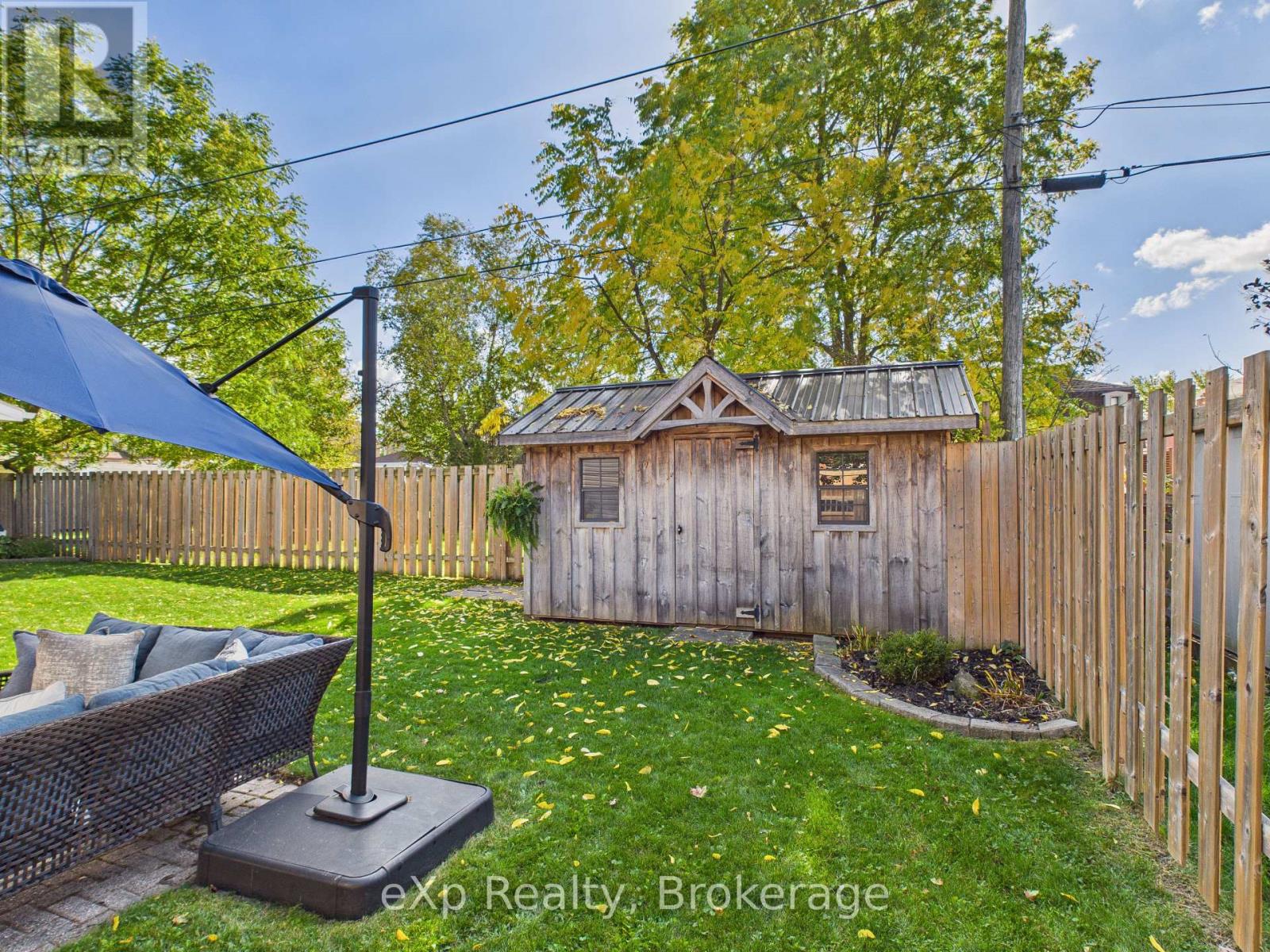 485 13th Street, Hanover, Ontario  N4N 1Y3 - Photo 12 - X12448932