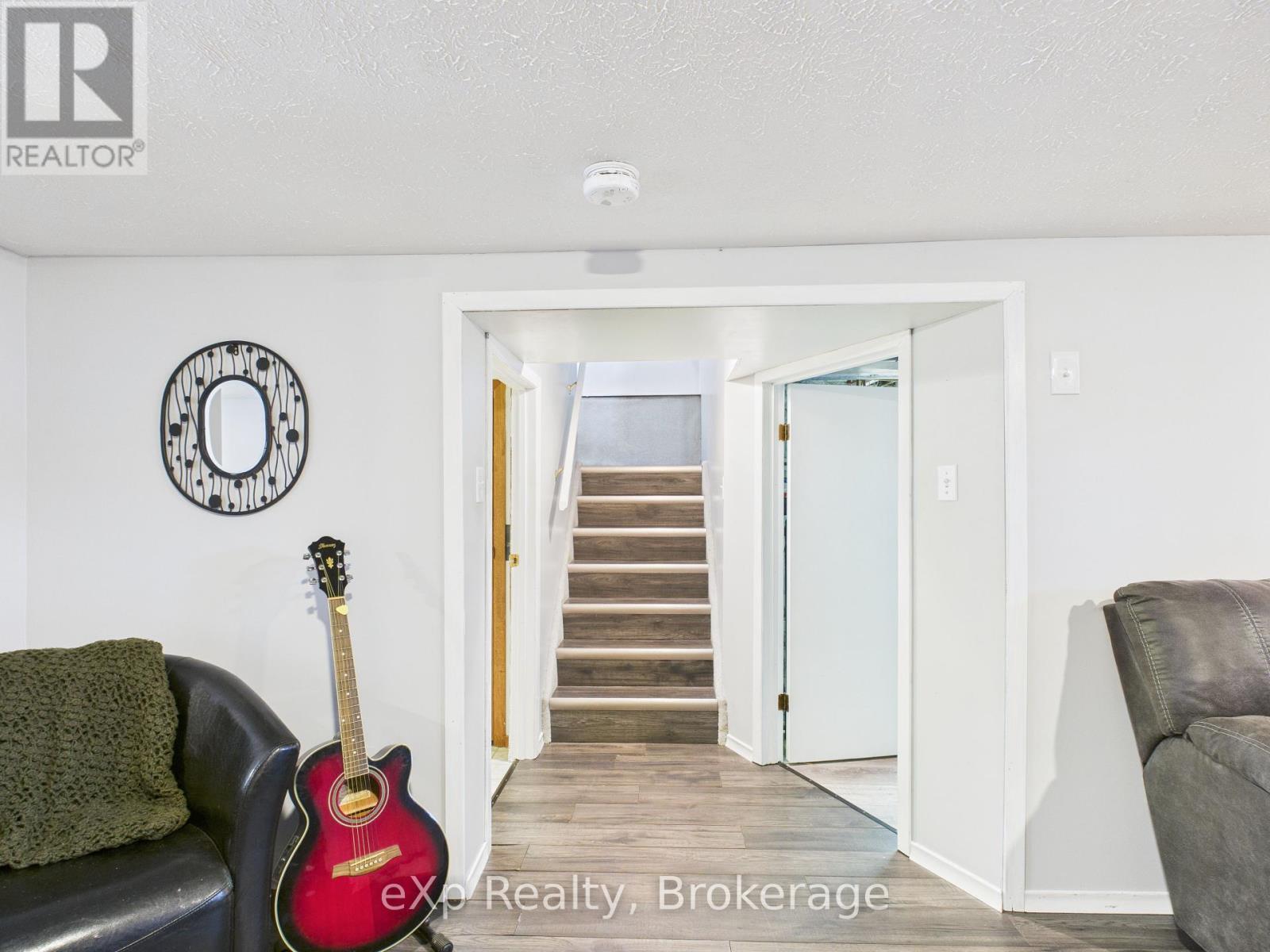 485 13th Street, Hanover, Ontario  N4N 1Y3 - Photo 32 - X12448932