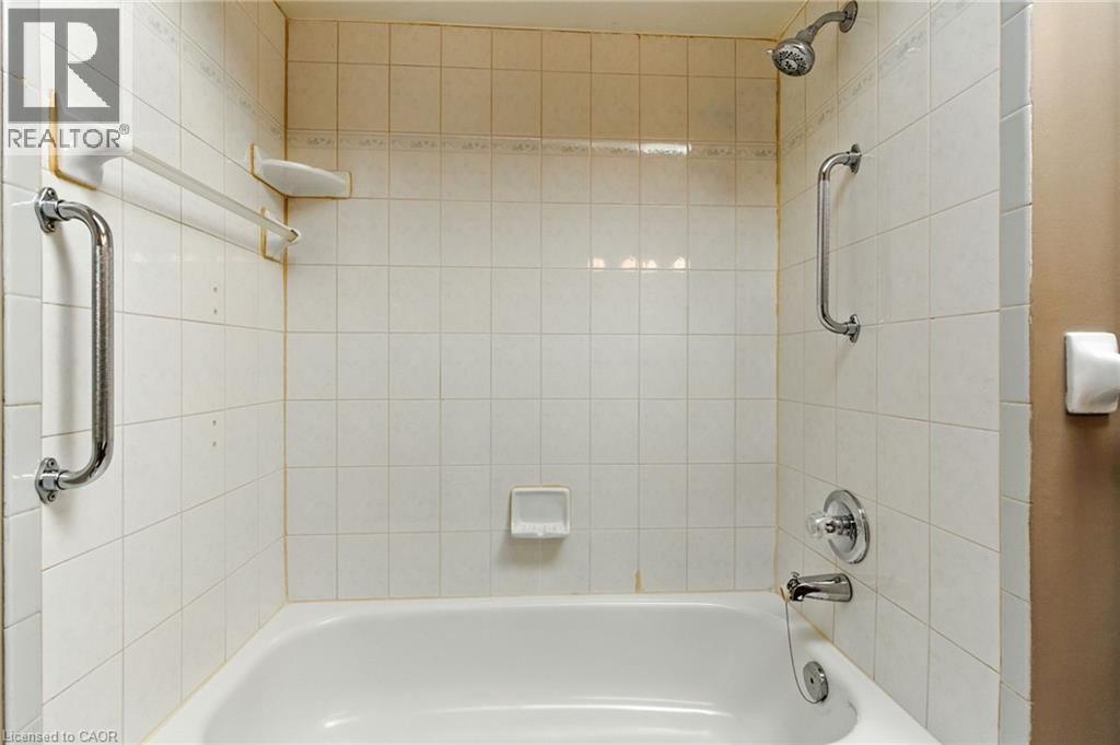 127 Beaverbrook Avenue, Hamilton, Ontario  L8W 3T1 - Photo 28 - 40776582