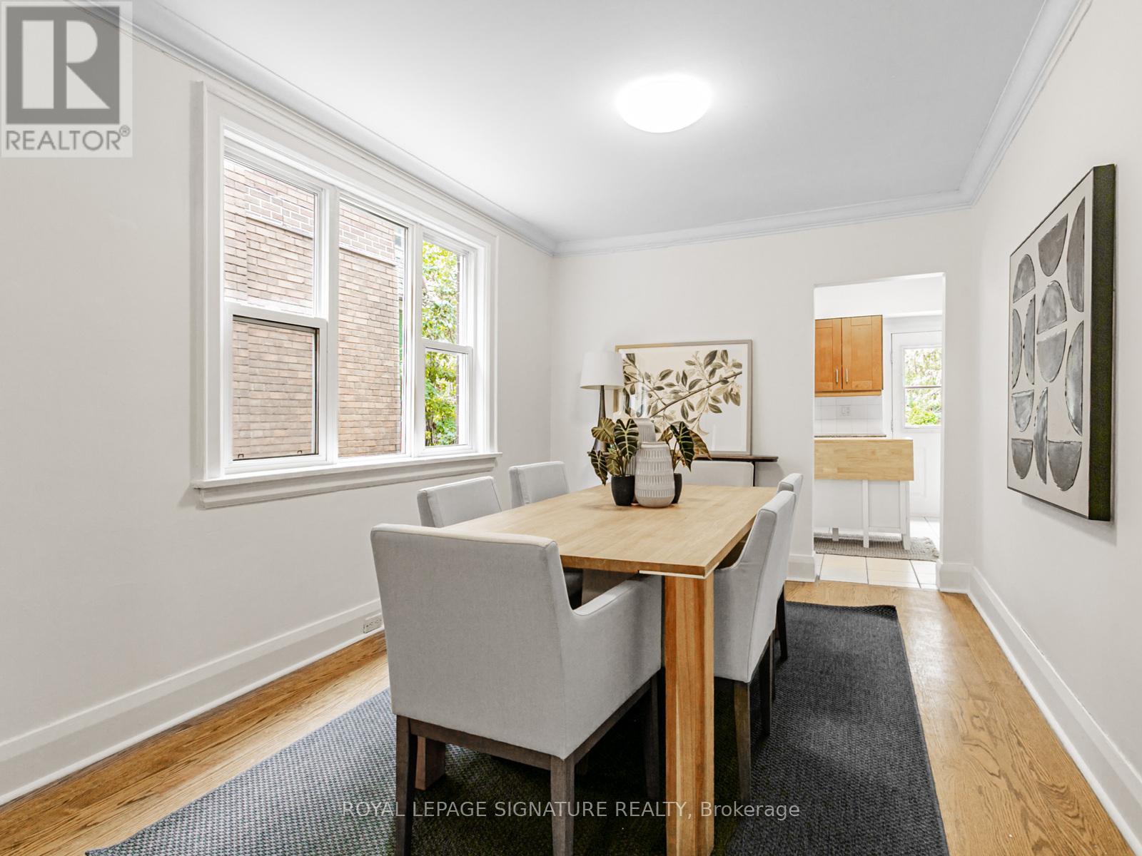 12 Cherrywood Avenue, Toronto (Humewood-Cedarvale), Ontario  M6C 2X2 - Photo 7 - C12449050