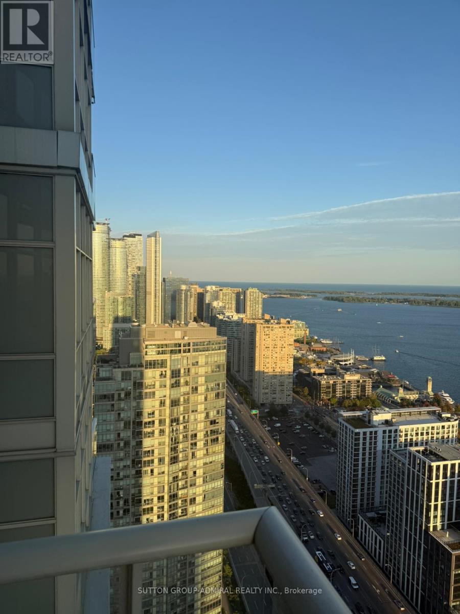 5110 - 35 Mariner Terrace, Toronto, Ontario  M5V 3V9 - Photo 7 - C12449051