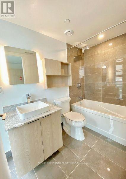 1112 - 18 Maitland Terrace, Toronto, Ontario  M4Y 0H2 - Photo 5 - C12449069