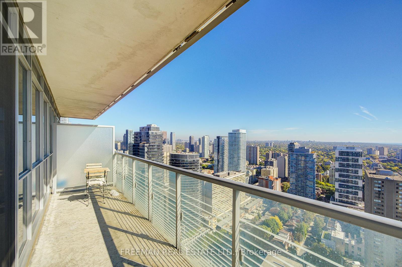 3703 - 386 Yonge Street, Toronto, Ontario  M5B 0A5 - Photo 17 - C12449104