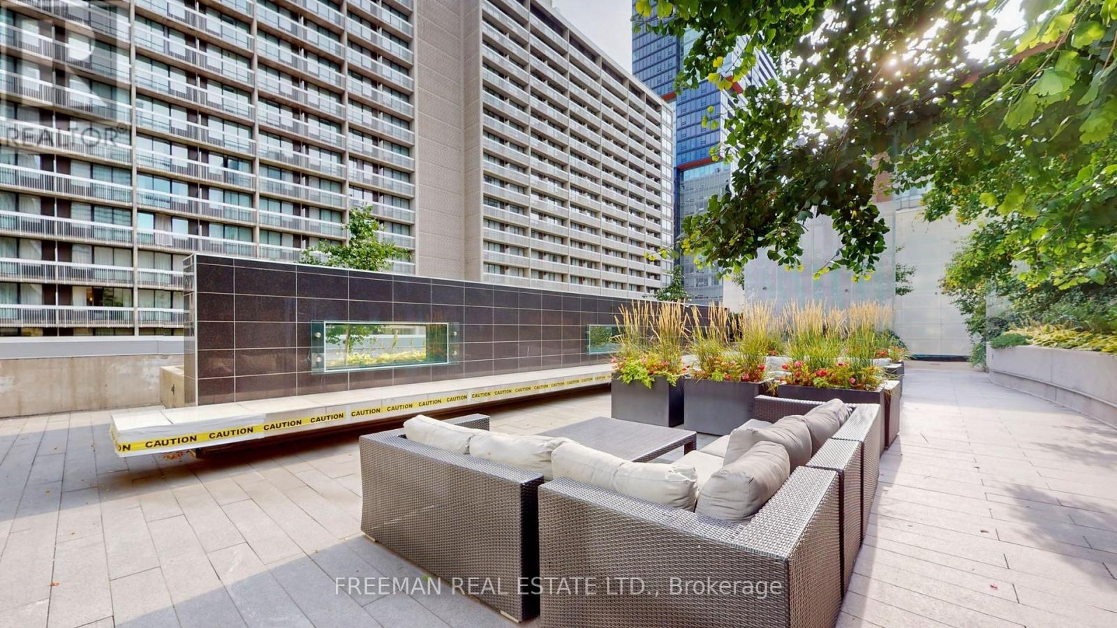 3703 - 386 Yonge Street, Toronto, Ontario  M5B 0A5 - Photo 25 - C12449104