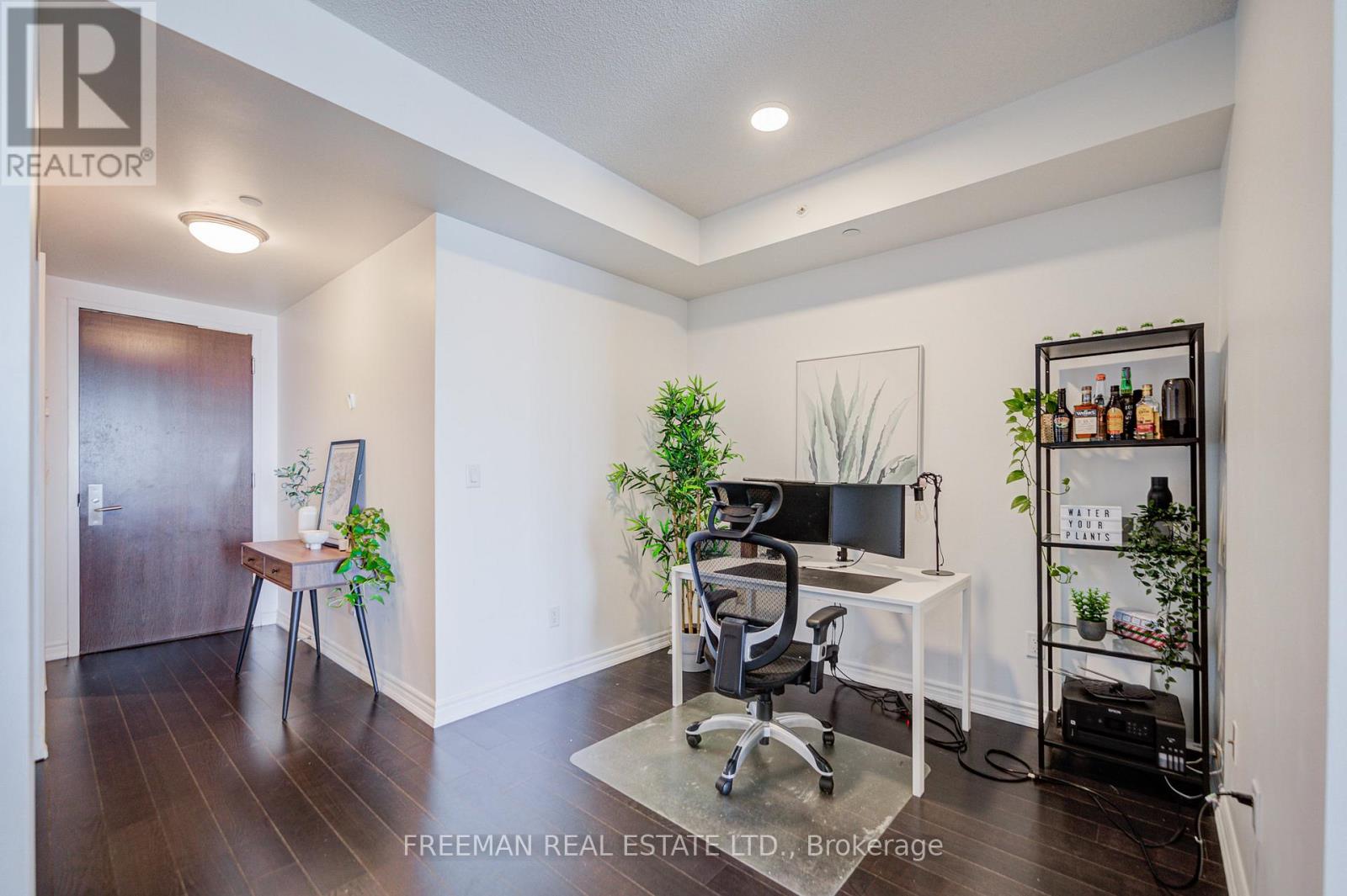 3703 - 386 Yonge Street, Toronto, Ontario  M5B 0A5 - Photo 3 - C12449104