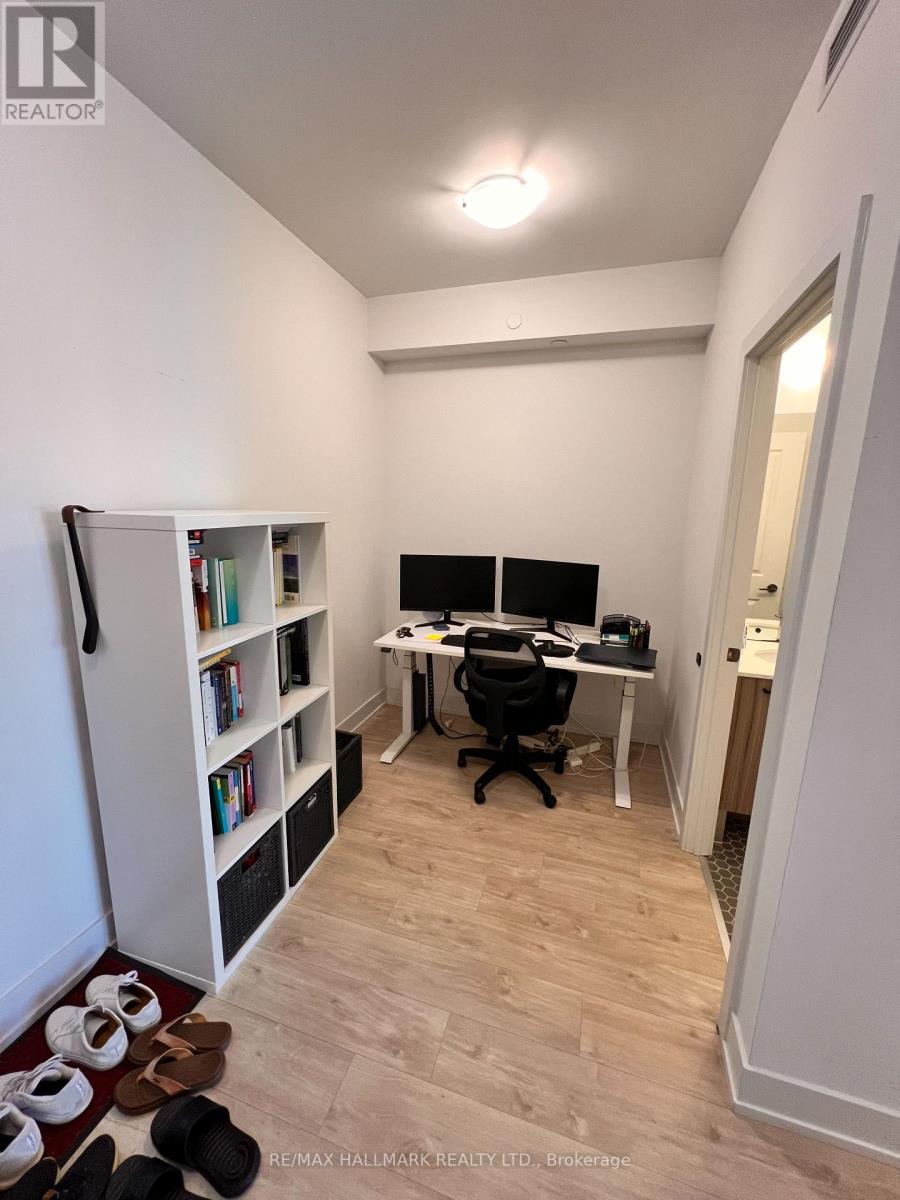 1508 - 11 Lillian Street, Toronto, Ontario  M4S 2H7 - Photo 11 - C12449148