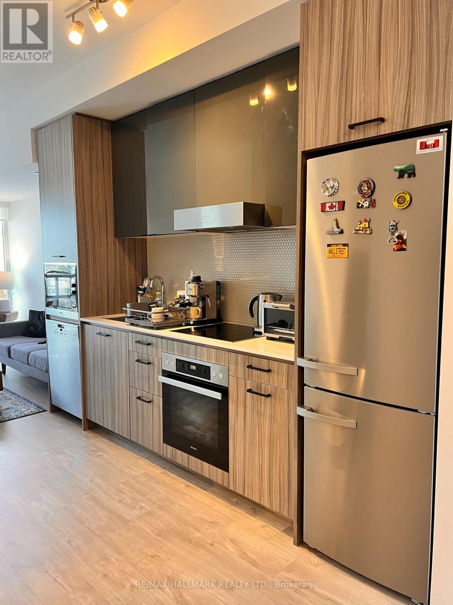 1508 - 11 Lillian Street, Toronto, Ontario  M4S 2H7 - Photo 8 - C12449148
