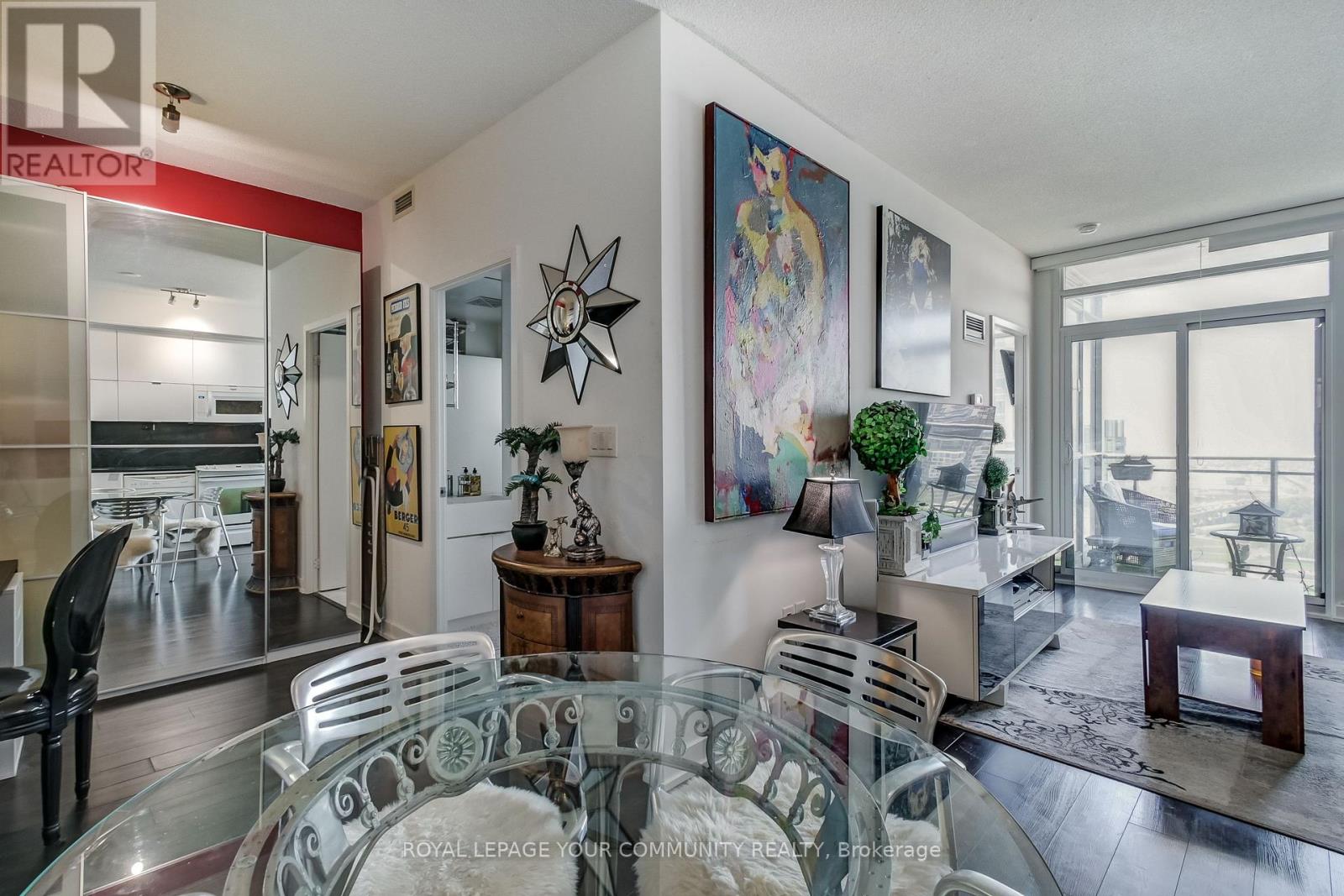 3611 - 21 Iceboat Terrace, Toronto (Waterfront Communities), Ontario  M5V 4A5 - Photo 8 - C12449176