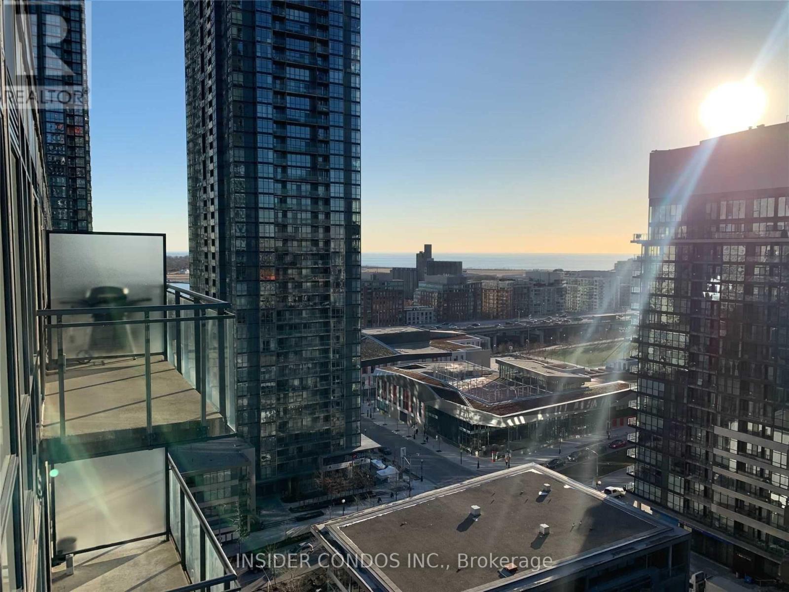 Ph 1901 - 4k Spadina Avenue, Toronto, Ontario  M5V 3Y9 - Photo 1 - C12449178