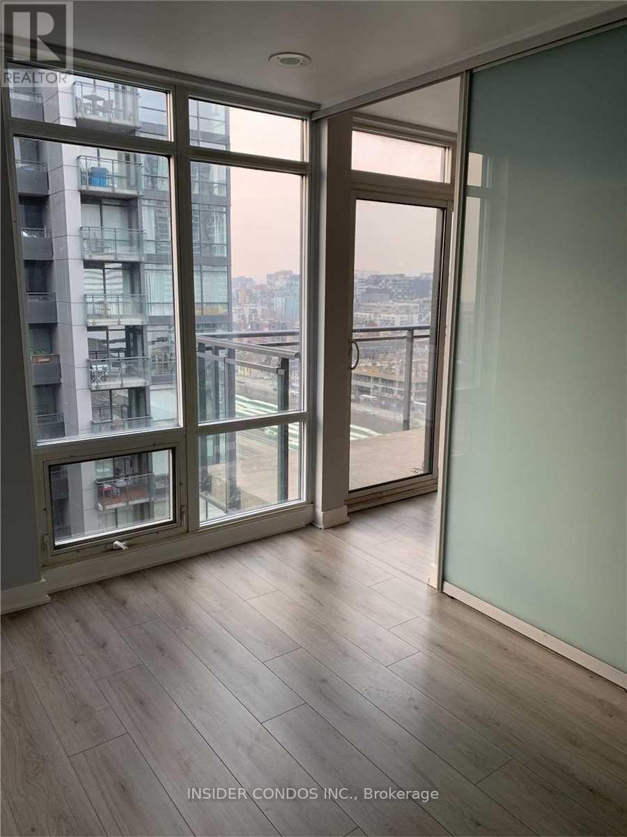 Ph 1901 - 4k Spadina Avenue, Toronto, Ontario  M5V 3Y9 - Photo 10 - C12449178