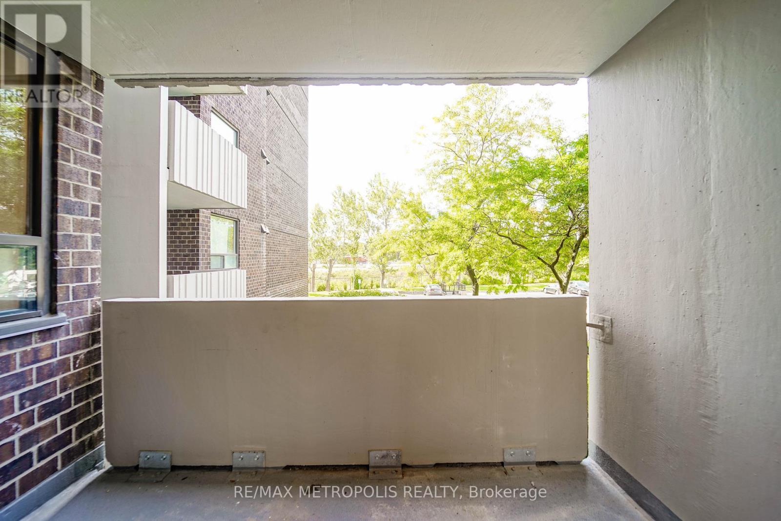 206 - 10 Muirhead Road, Toronto, Ontario  M2J 4P9 - Photo 19 - C12449181