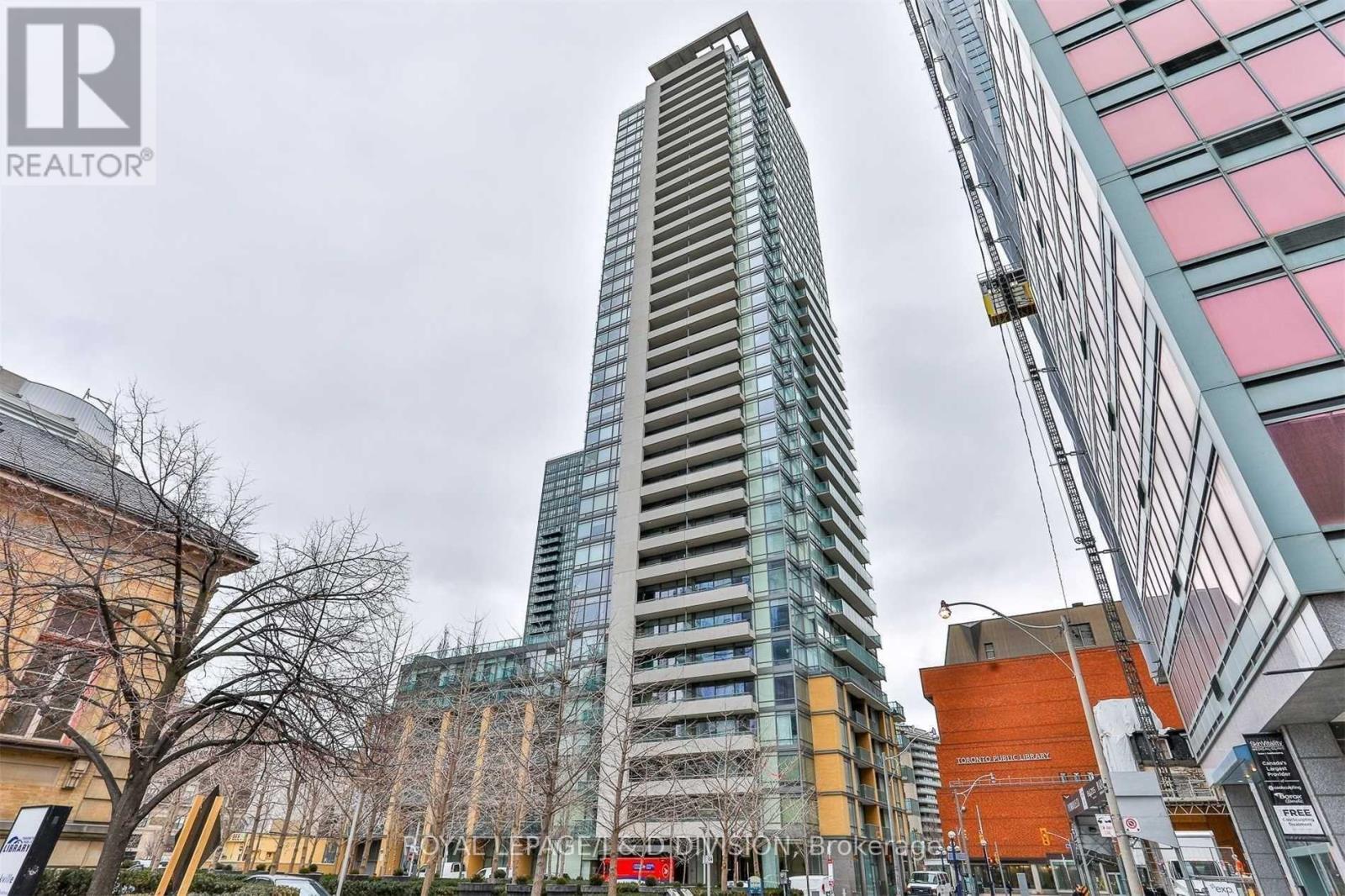3104 - 18 YORKVILLE AVENUE, Toronto, Ontario
