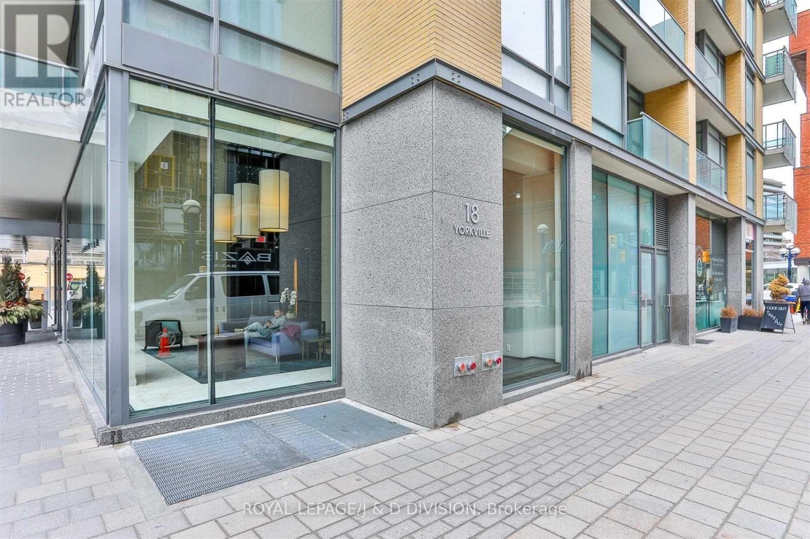 3104 - 18 Yorkville Avenue, Toronto, Ontario  M4W 3Y8 - Photo 2 - C12449224