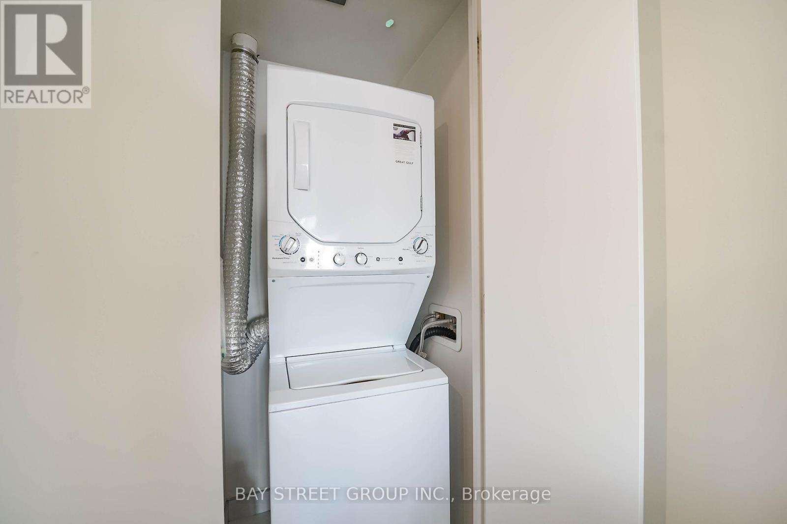 4302 - 159 Dundas Street E, Toronto, Ontario  M4M 3N9 - Photo 14 - C12449225