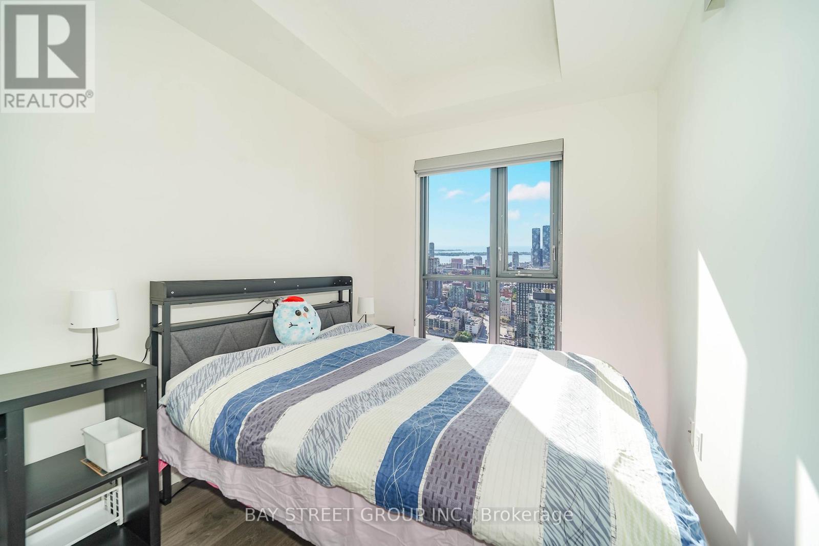 4302 - 159 Dundas Street E, Toronto, Ontario  M4M 3N9 - Photo 16 - C12449225
