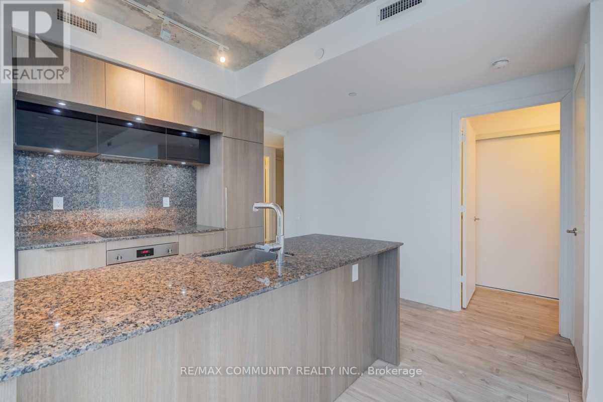 1605 - 88 Blue Jays Way, Toronto, Ontario  M5V 2G3 - Photo 6 - C12449232