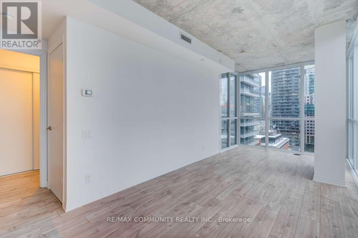 1605 - 88 Blue Jays Way, Toronto, Ontario  M5V 2G3 - Photo 7 - C12449232