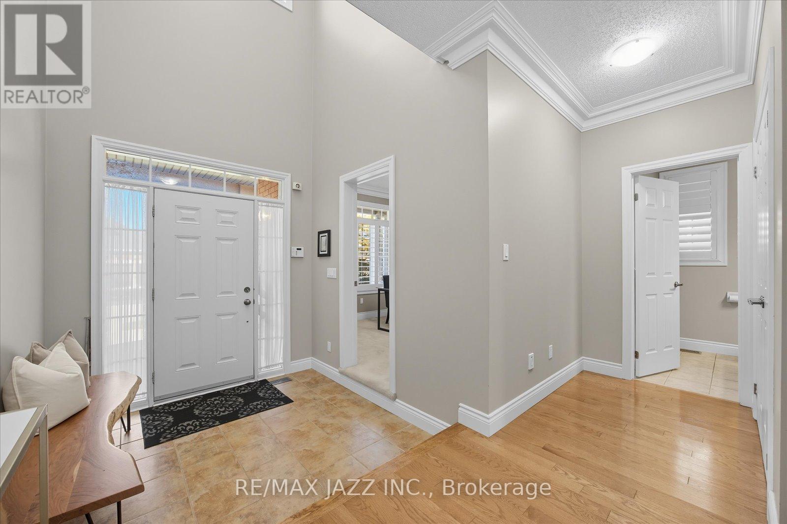 1629 Chilliwack Street, Oshawa, Ontario  L1K 0C4 - Photo 3 - E12449266