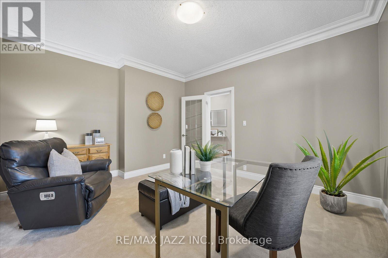 1629 Chilliwack Street, Oshawa, Ontario  L1K 0C4 - Photo 5 - E12449266