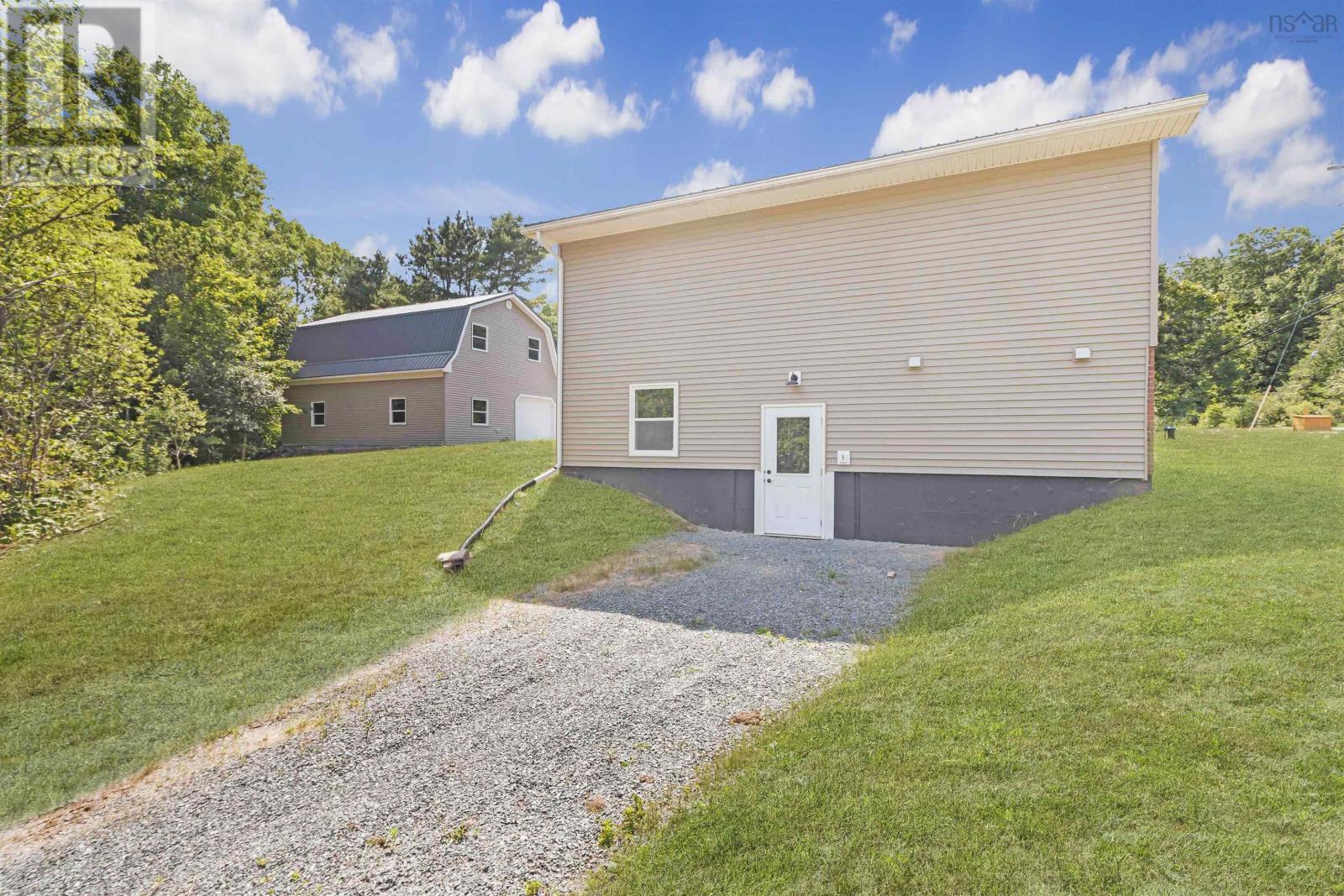 39 Robinson Road, Mill Village, Nova Scotia  B0N 2H0 - Photo 14 - 202521957