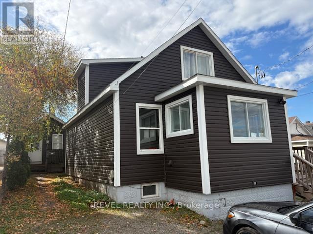 51-53 Kent Avenue, Timmins, Ontario  P4N 3B7 - Photo 2 - T12448890